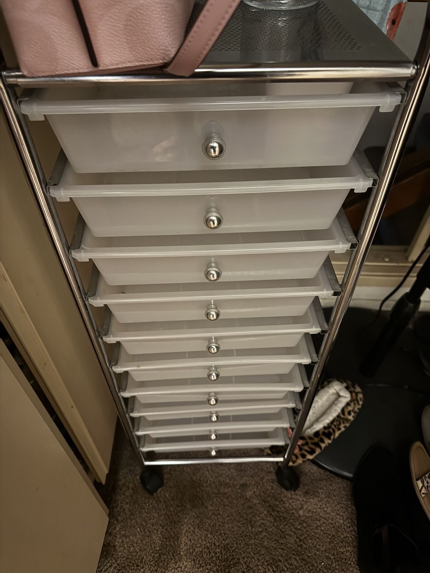 plastic drawers