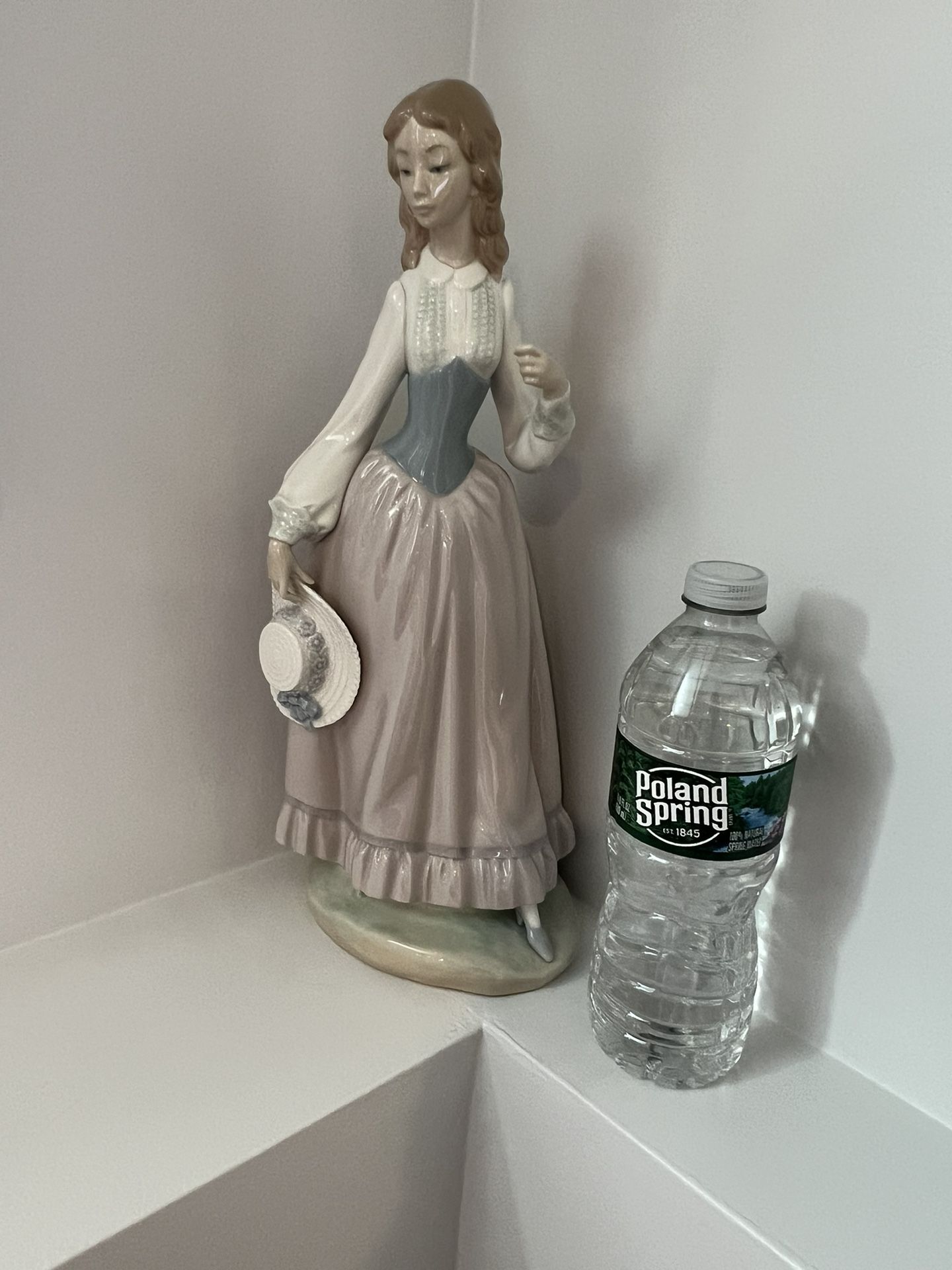 Status LLadro