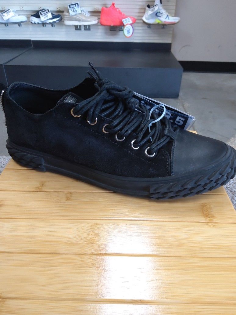 Giuseppe Zanotti