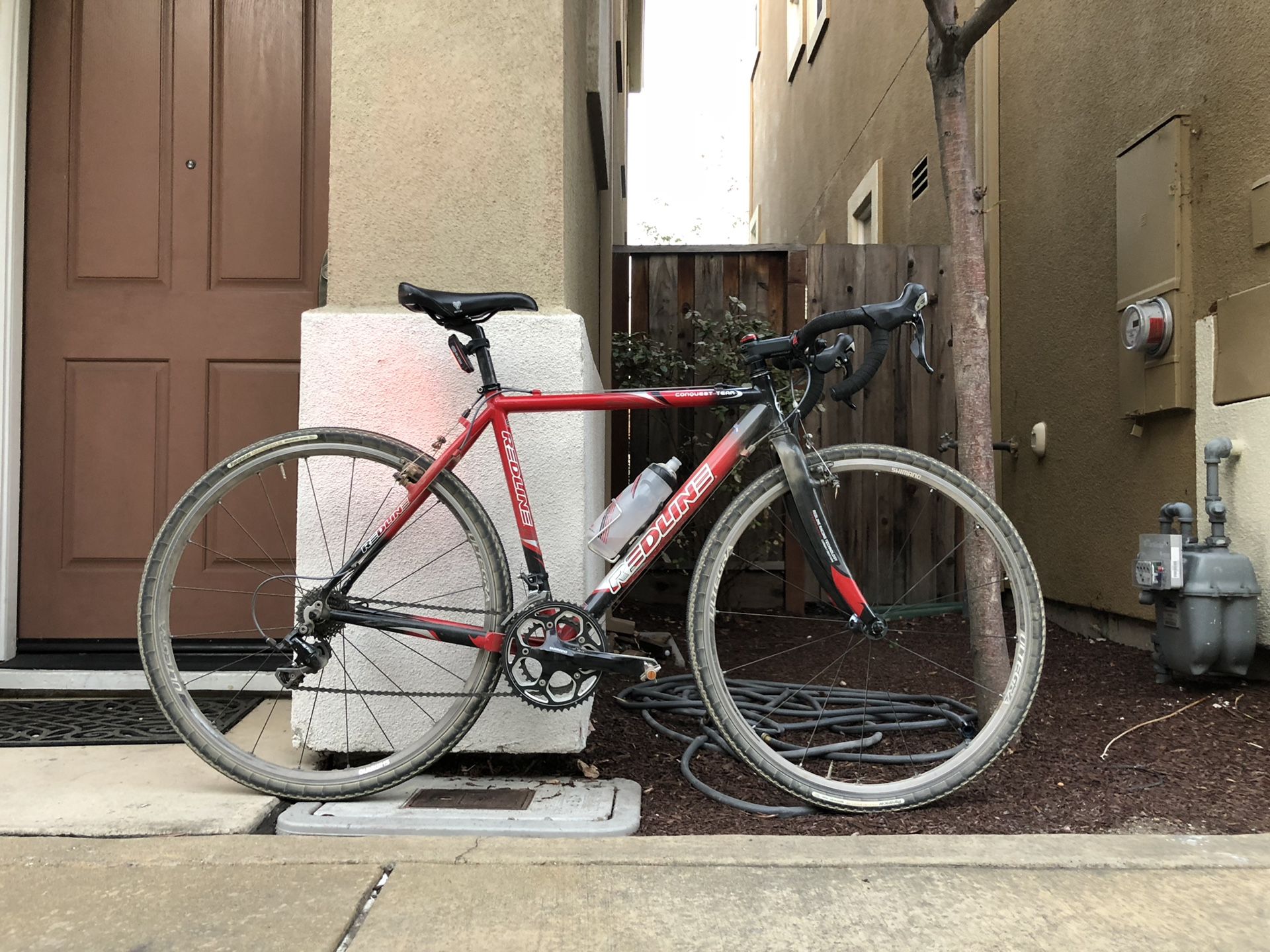 redline conquest team