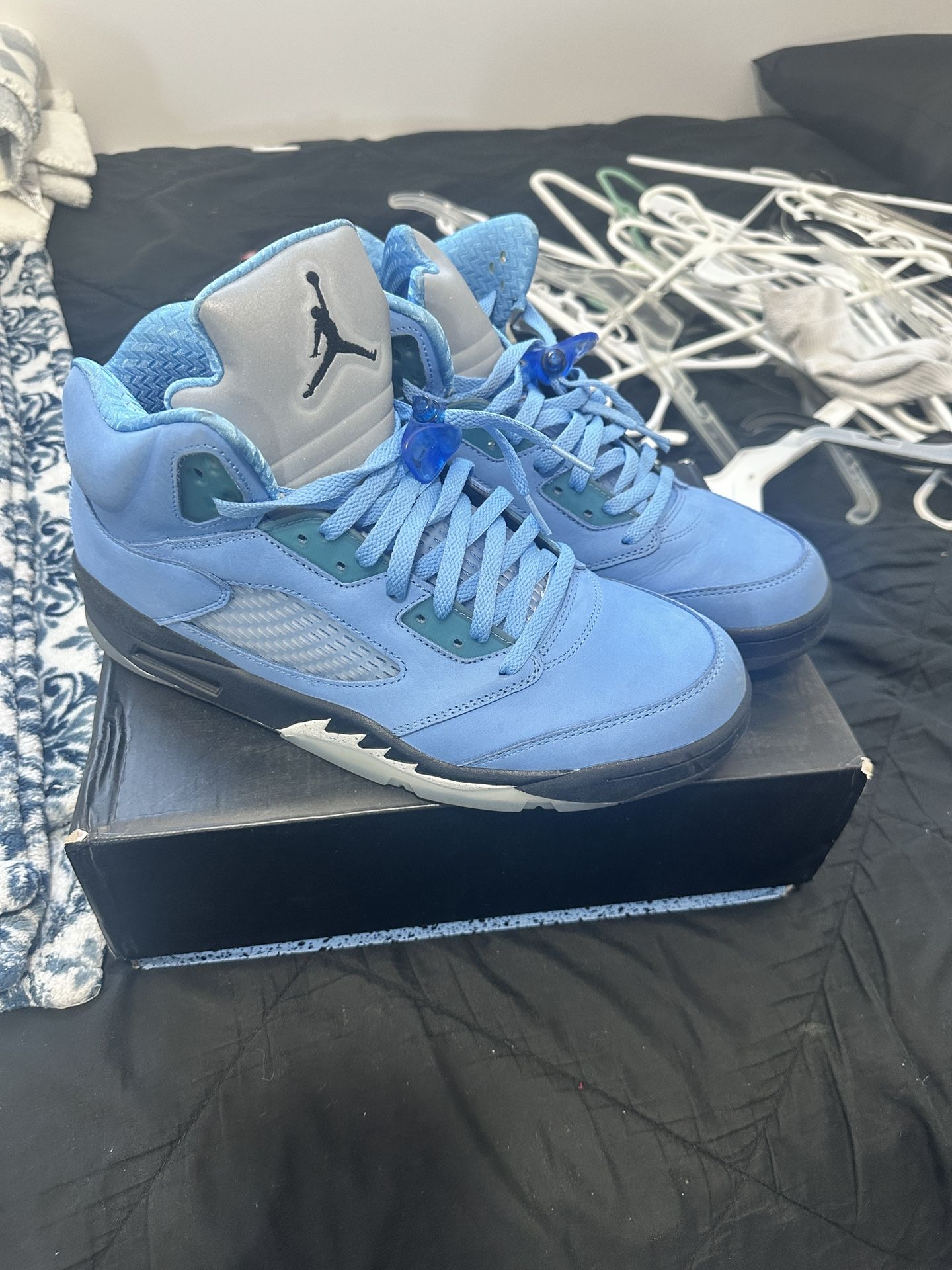 Jordan 5 UNC