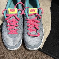 Bulk Sale Over 40 Items Some New With Tags