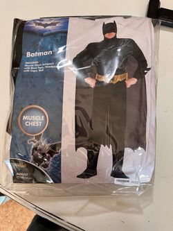 Batman Dark Knight Muscle Chest Adult medium