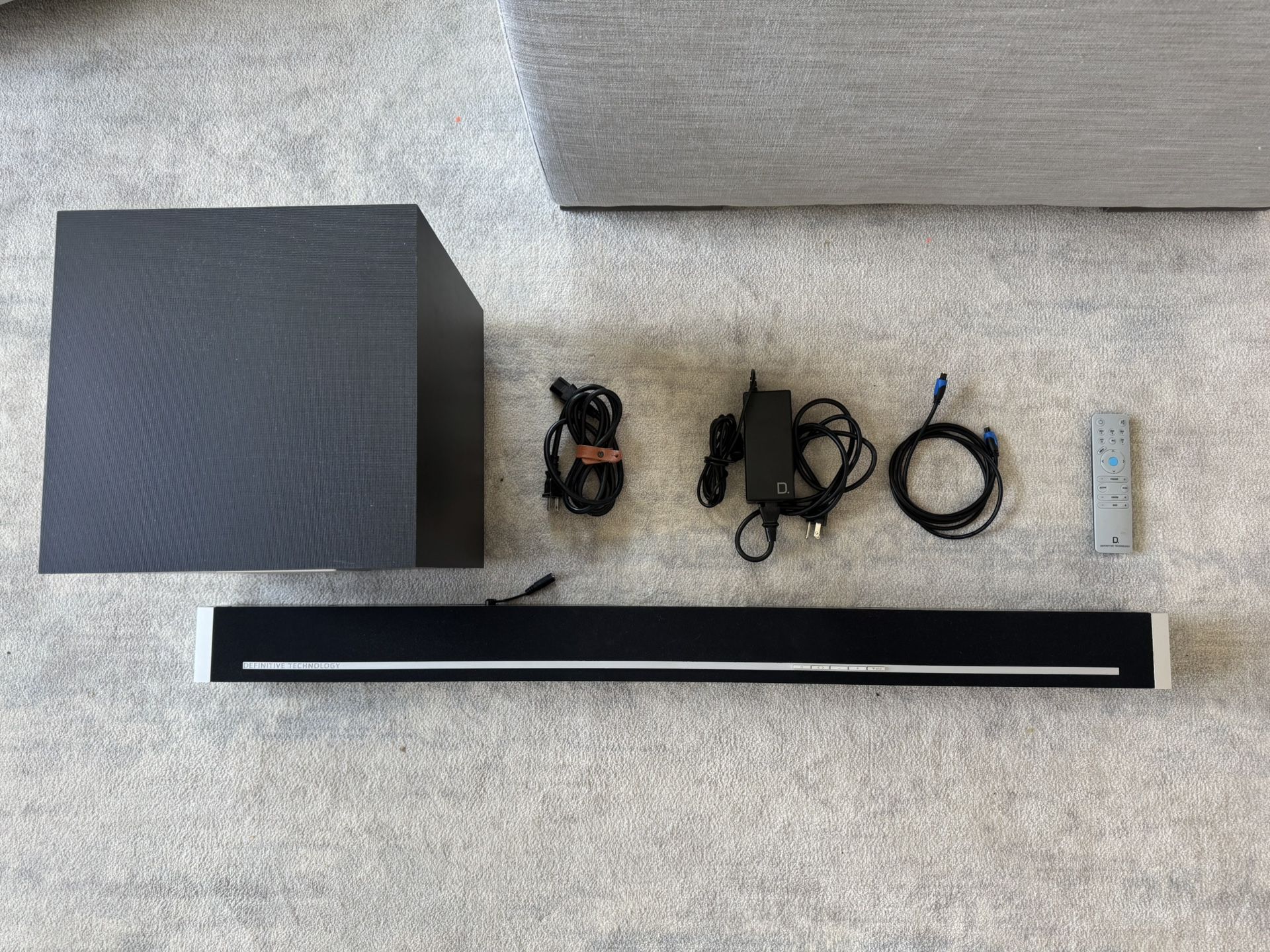 Definitive Technology W Studio 5.1 Soundbar with Subwoofer