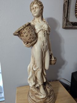 Statue