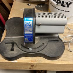 Gryphon miter saw