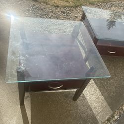 Coffee And Side Table 