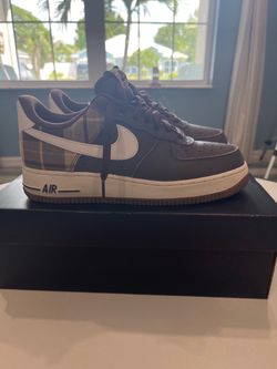 Nike Air Force 1 Low Plaid size 7