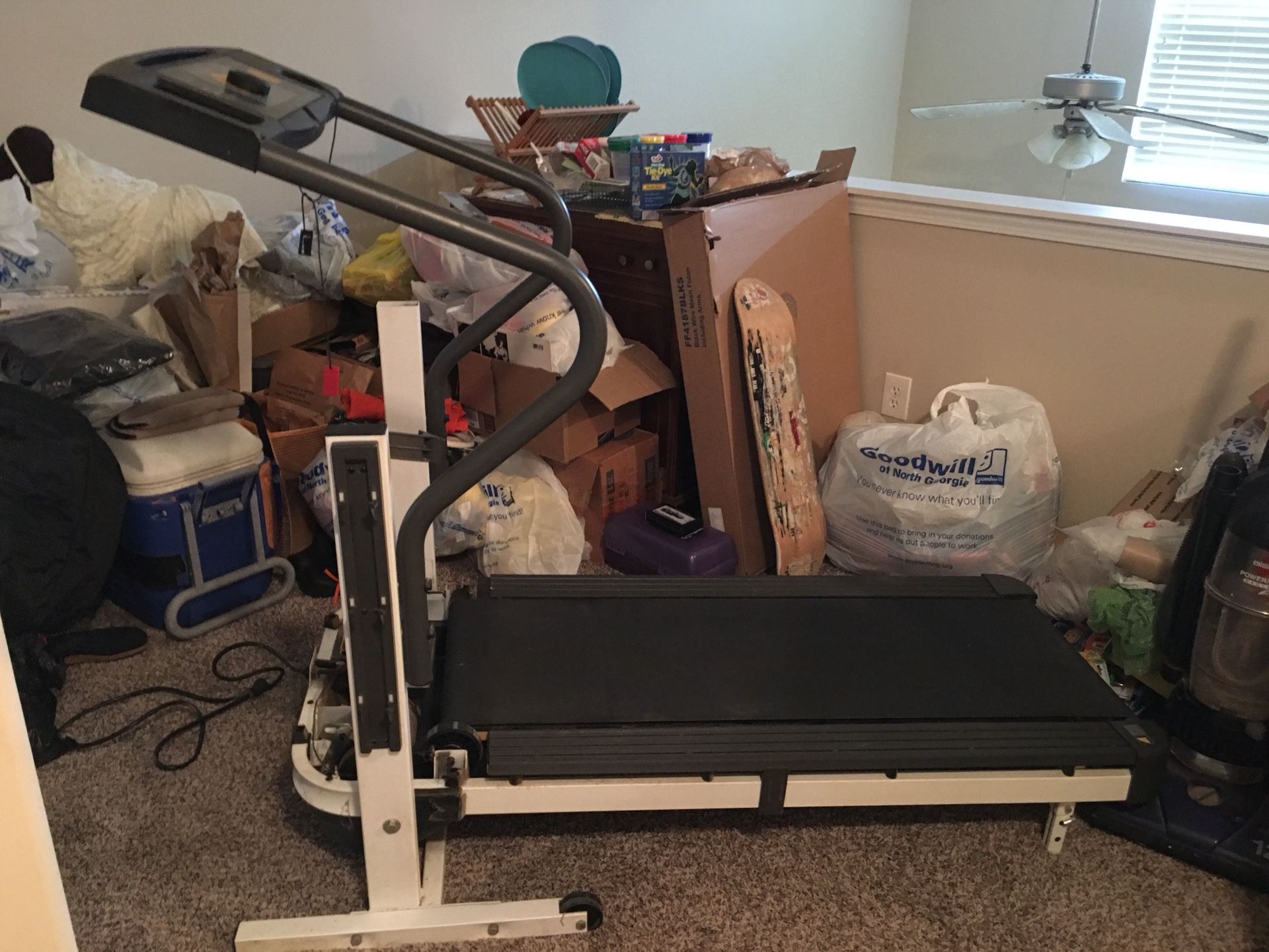 Weslo Cadence Ex14 SpaceSaver folding treadmill for Sale in Winder GA OfferUp