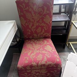 Vintage Desk  Chair/Decorative Chair 