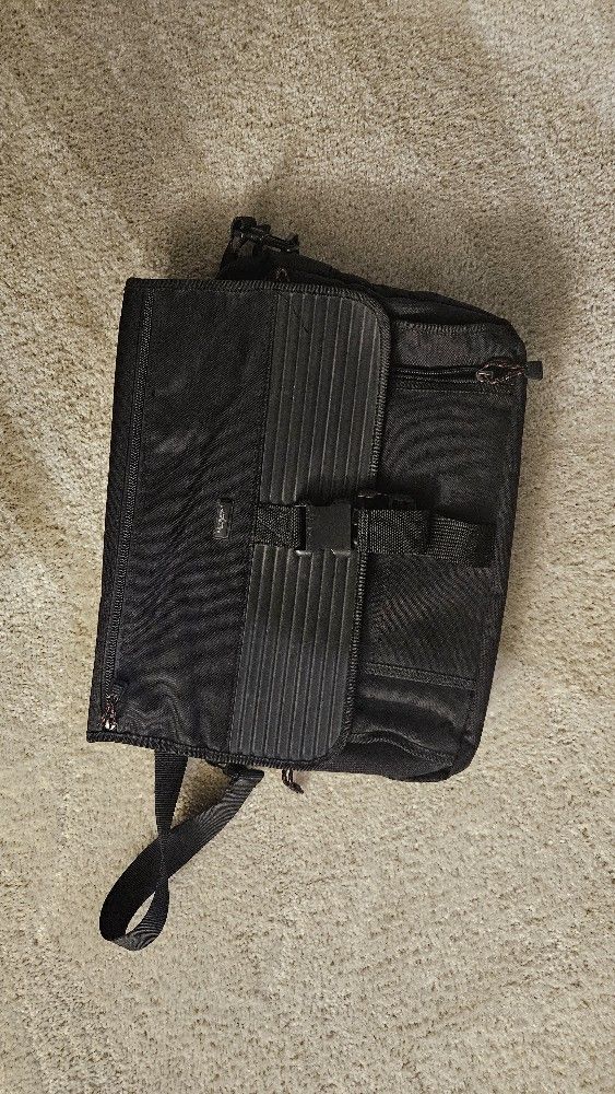 Black Messenger Laptop Bag
