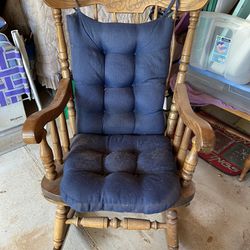 Beautiful oversized solid oak rocking chair