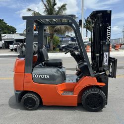 Forklift Toyota 