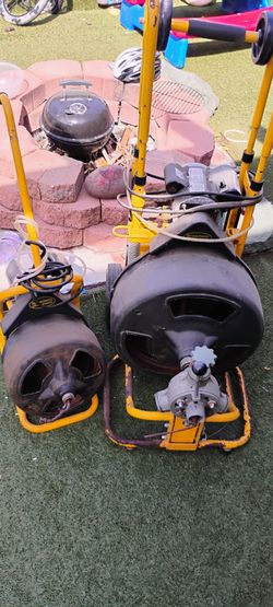 Drain cleaning machines/Plumbing