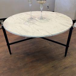 36” Round Coffee Table 