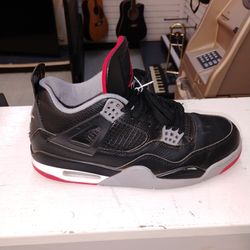 Jordan 4s size 9