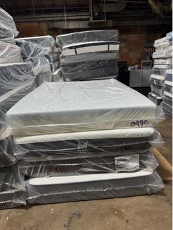 🛏️ Brand New, Top-Quality Mattresses All sizes available • Delivery ready 🚚