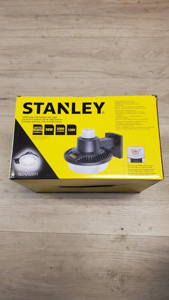 500 Watt Equivalent LED Black 5000 Lumens Dusk to Dawn Area Light