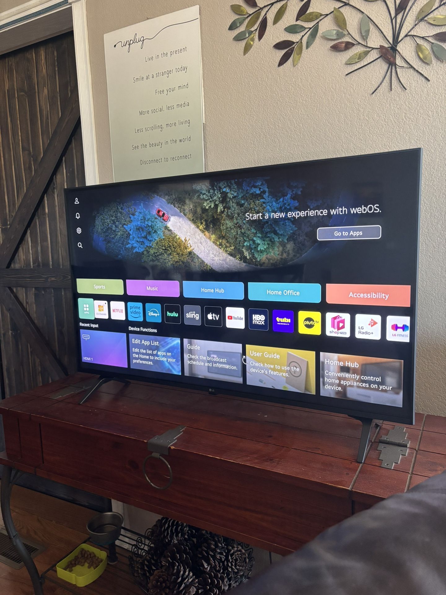 43” LG 4K UHD Smart TV (2025)