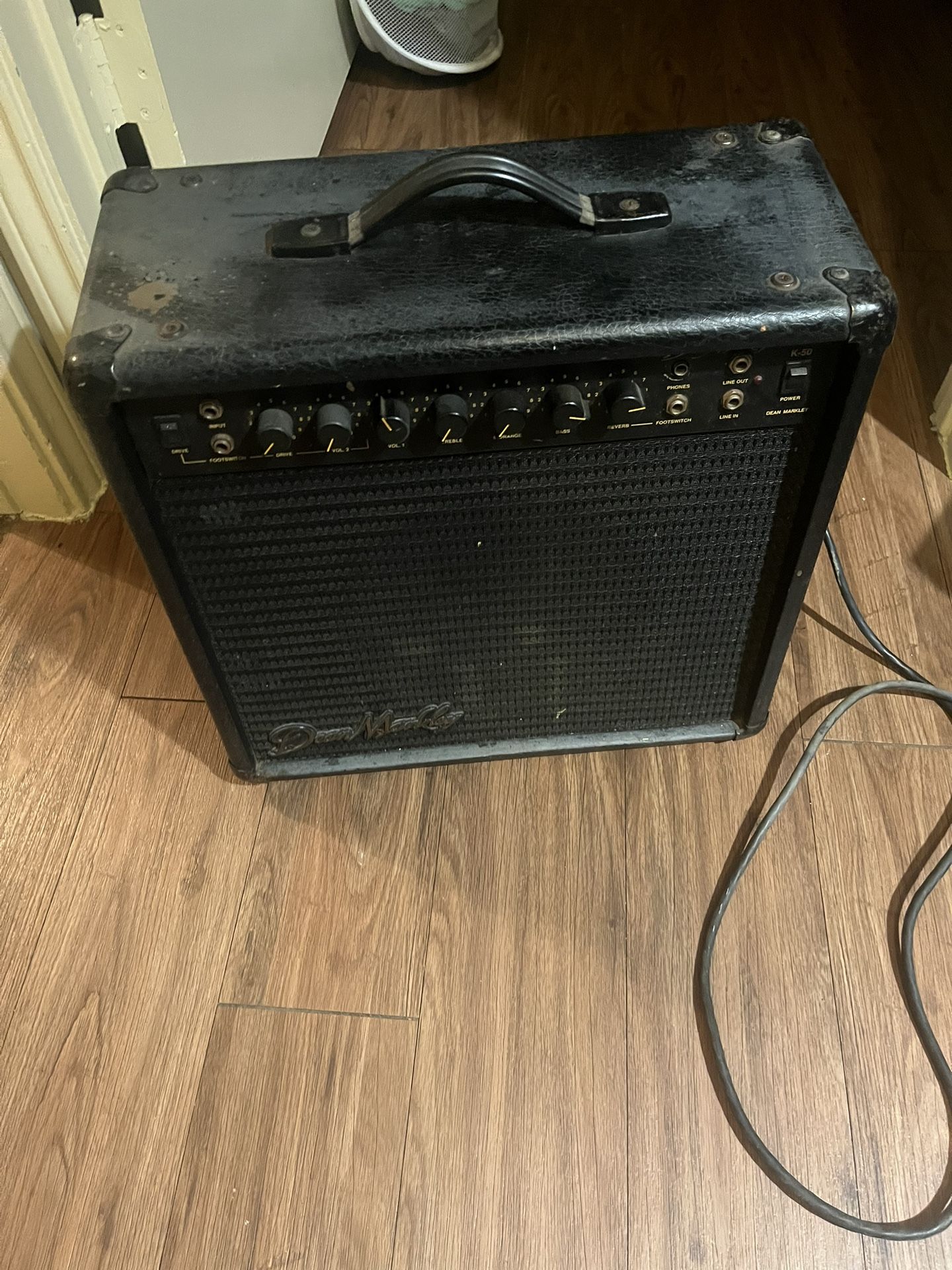 Dean Markley K50 Guitar Amp