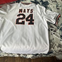 Willie Mays  Cooperstown Collection Jersey