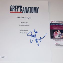 SHONDA RHIMES SIGNED AUTOGRAPHED GREY’S ANATOMY SCRIPT COVER PRODUCER JSA COA!