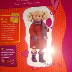 The Thrill in the Chill Outfit is a regular outfit. This outfit was released in 2012. New