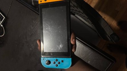 V1 Nintendo switch with smash bros