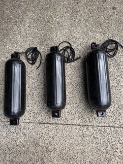 Polyform G-4 Boat Folders