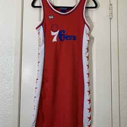 Vintage Philadelphia 76ers Jersey Size M