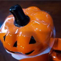 SPOOKY MUG with a Pumpkin Topper, RAE DUNN