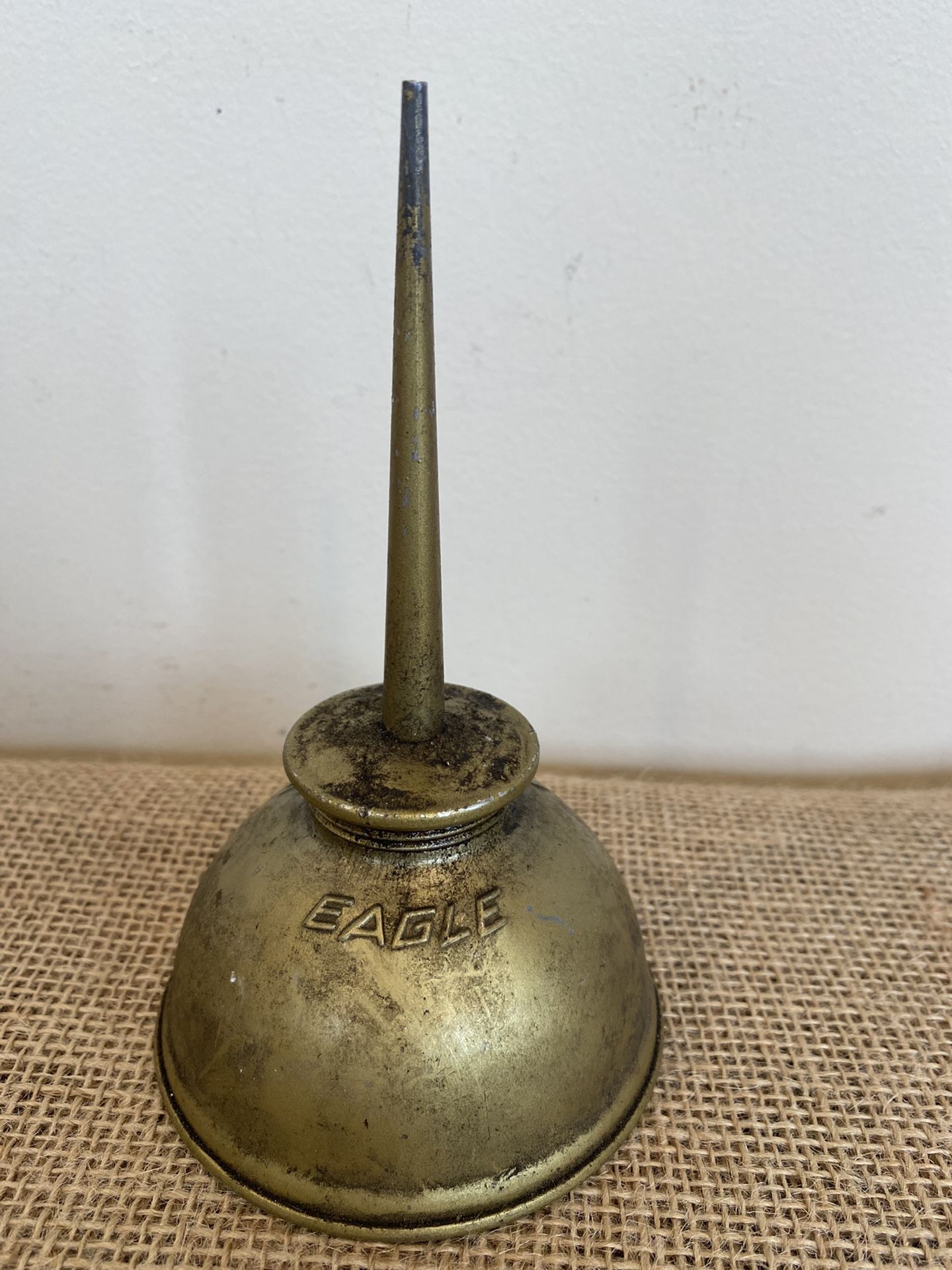 Vintage 6 1/2” EAGLE Copper Thumb Pump Oil Oiler Can