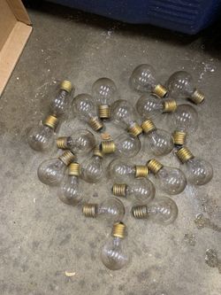 Vintage 3M 8(contact info removed)-4 30W Light Bulbs Lot