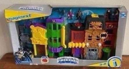 NEW Batman Imaginext Playsets and Figures Joker Penguin some box damage Just $50 