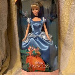 Barbie-2000 Disney/Pixar Cinderella