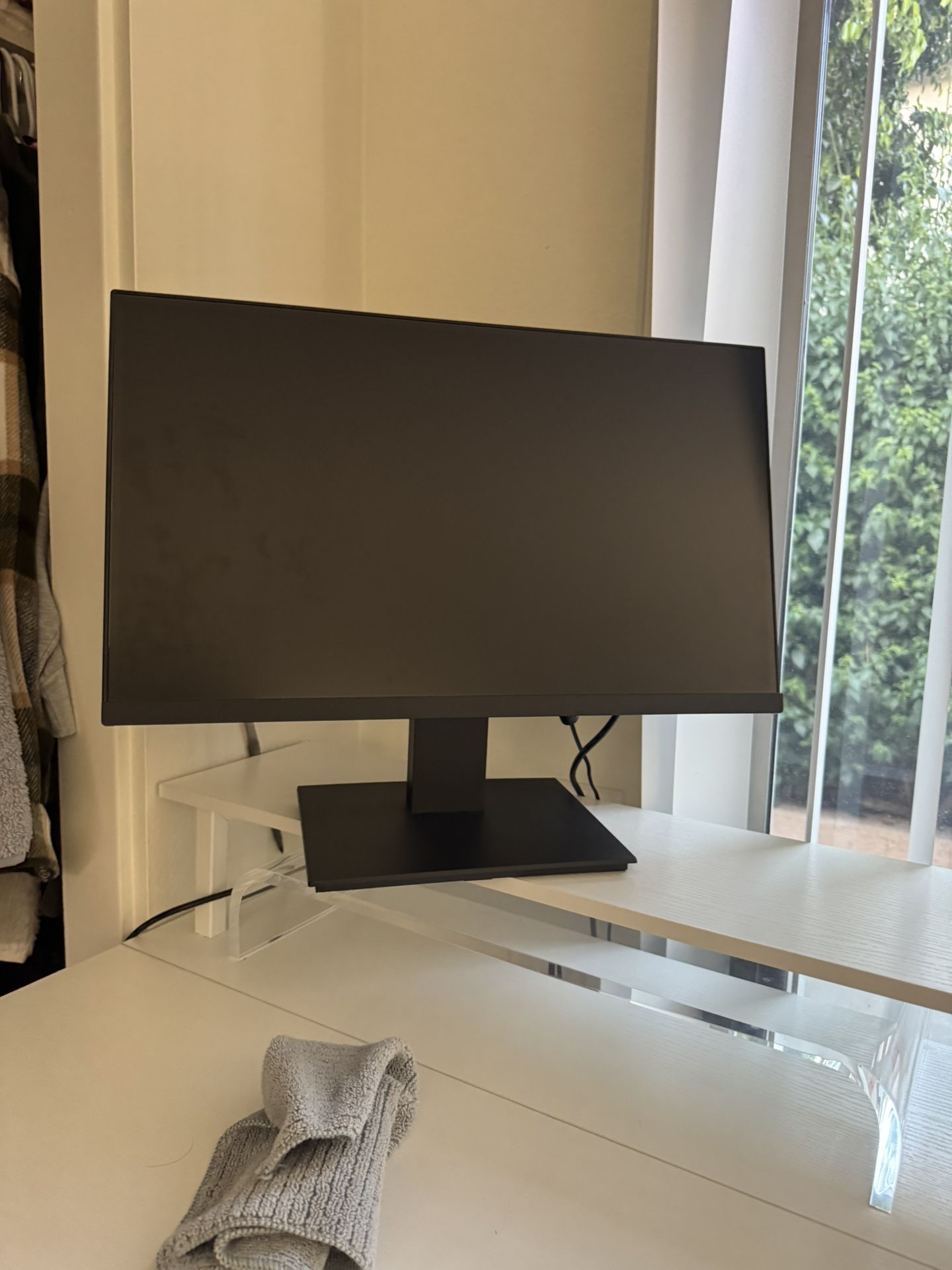Computer Screen With Adapter