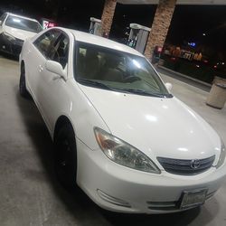 2004 Toyota Camry