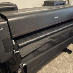 Canon ImagePrograf Pro-4100,  12 colors 44" Large Format Printer