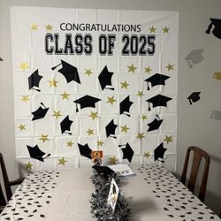 Free!! Small Congratulations Grad Decor
