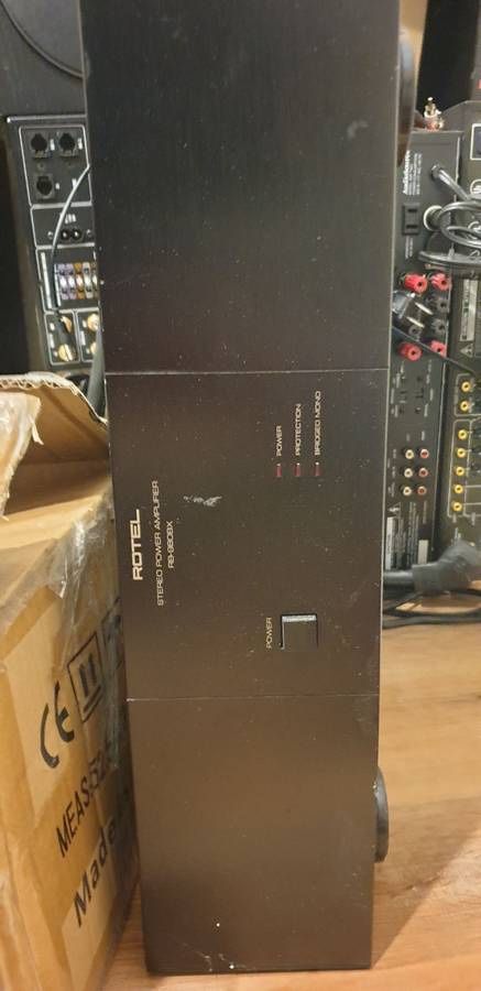 Rotel power amplifier RB-9808X