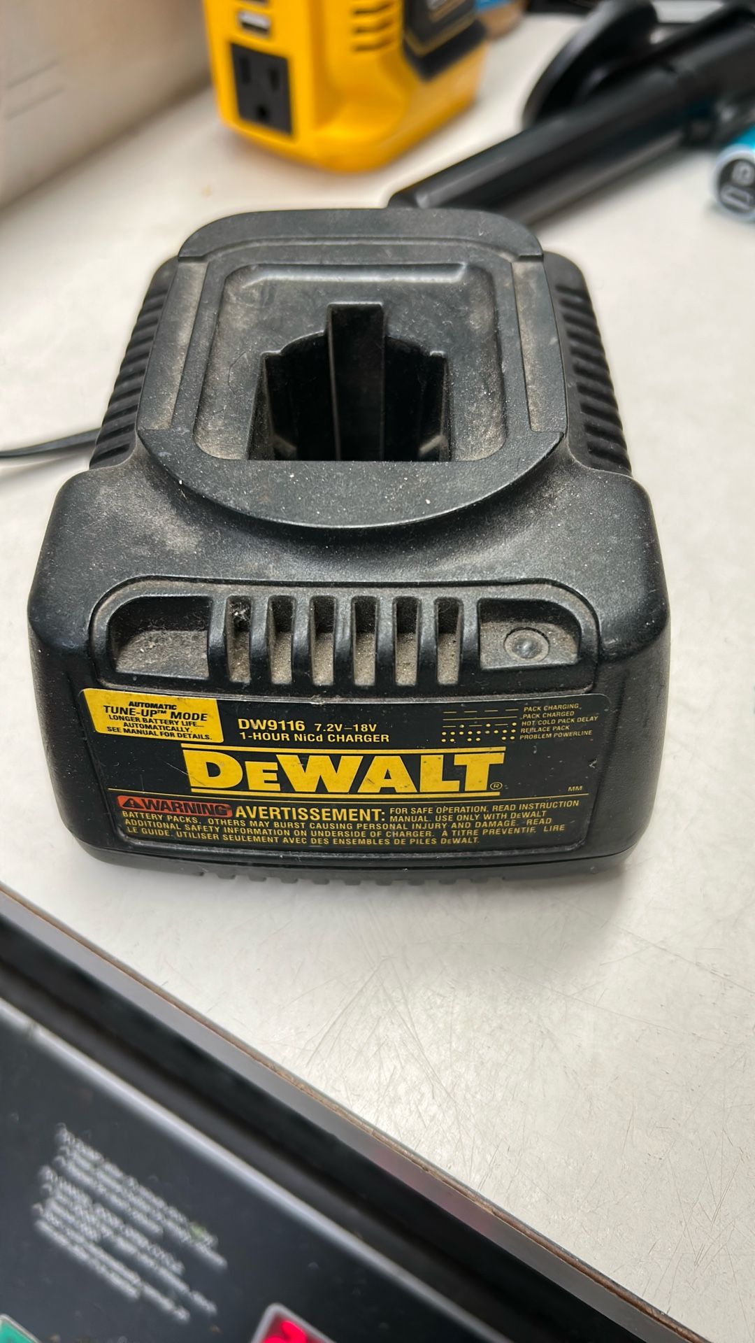 Dewalt 18v Battery Charger