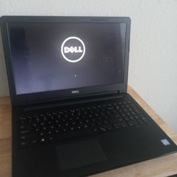 Dell Inspiron 15 3567 15.6" Touchscreen Laptop- Grey Intel Core i3-7130U Processor 2.7GHz; 8GB DDR4-2400 RAM; 1TB SSD; Intel HD Graphics 620 I356