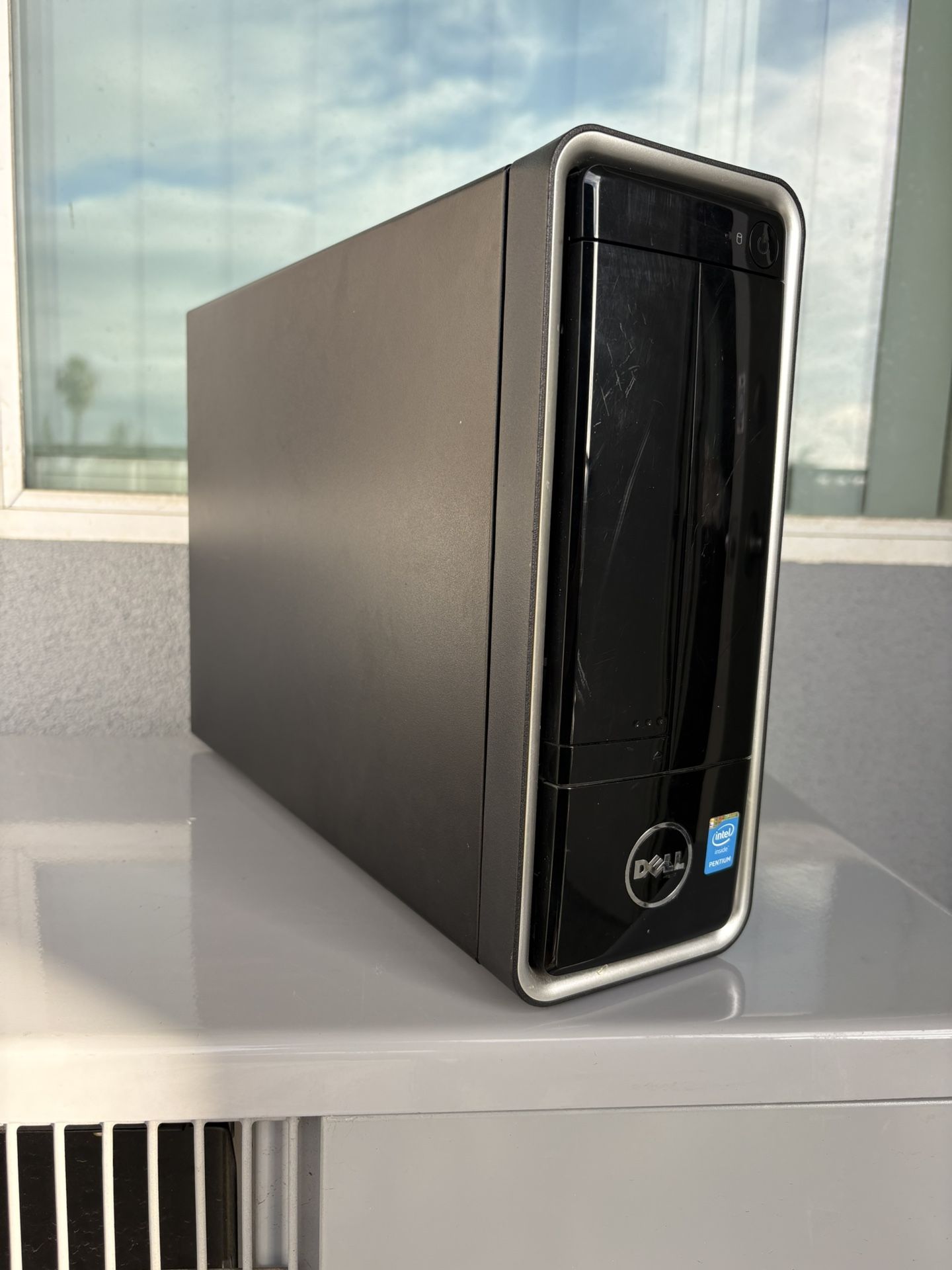 Mini Dell Desktop With Linux Mint