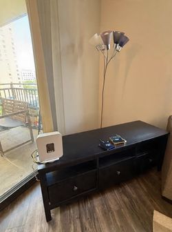 Tv table