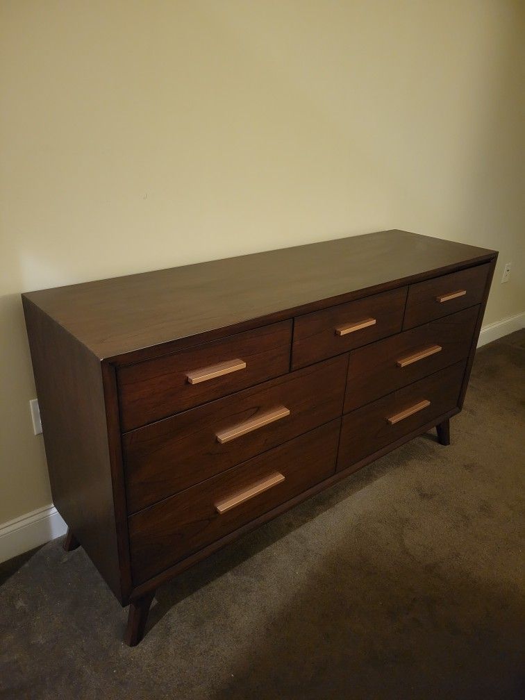 AllModen Gali 7 - Drawer Double Dresser in Mahoghany