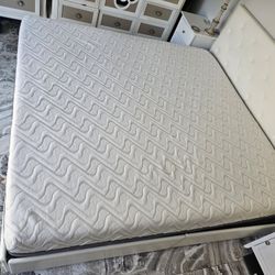 Mattress King Cool Gel Foam