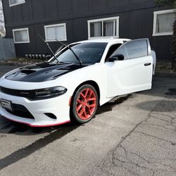 Dodge Charger 