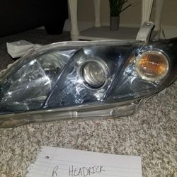 2007-2009 Toyota Camry OEM Headlights