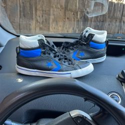  Black/blue Converse. Men’s Size 9.
