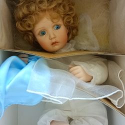 Antique Collectable Vintage Doll